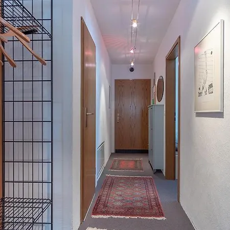 Apartment Montanella Nr 9 *